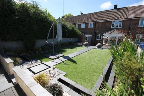 69a Ashby Road, Burton-on-trent, DE15 0NU