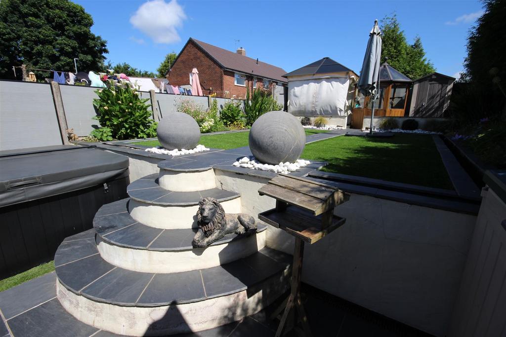 Rear garden
