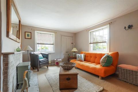 2 bedroom end of terrace house for sale, Carters Lane, Tiddington, Stratford-Upon-Avon