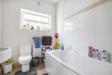 2 bedroom terraced house for sale, Alpine Street, Reading