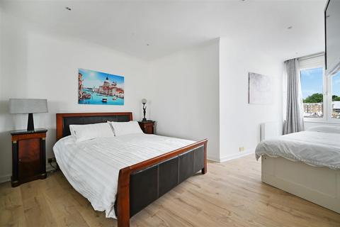 3 bedroom apartment for sale, Collier House, 163-169 Brompton Road, London SW3