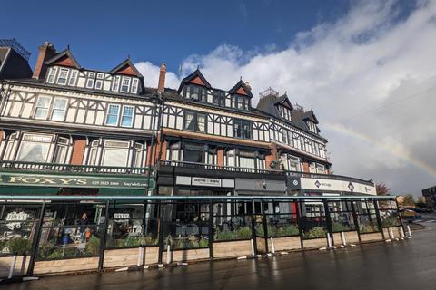 2 bedroom house to rent, Royal Buildings, Victoria Rd, Penarth