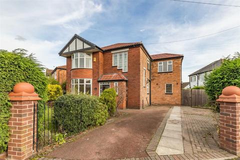 4 bedroom detached house to rent, Hartford Road, Sale