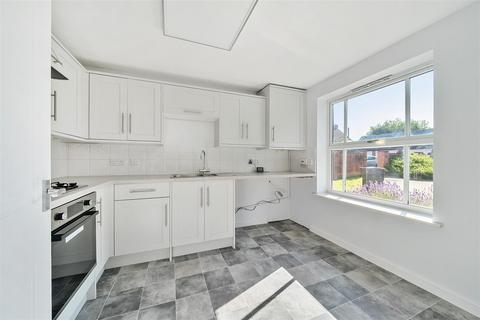 3 bedroom semi-detached house for sale, Ferguson Road, Devizes