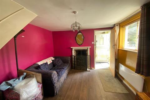 3 bedroom cottage for sale, Wattisham Road, Ipswich IP7