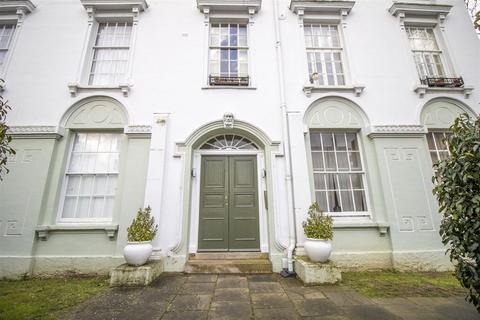 3 bedroom flat for sale, Ribston Hall, Spa Road