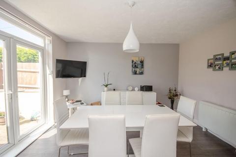 3 bedroom terraced house for sale, Filton Avenue, Horfield, Bristol, BS7 0AZ