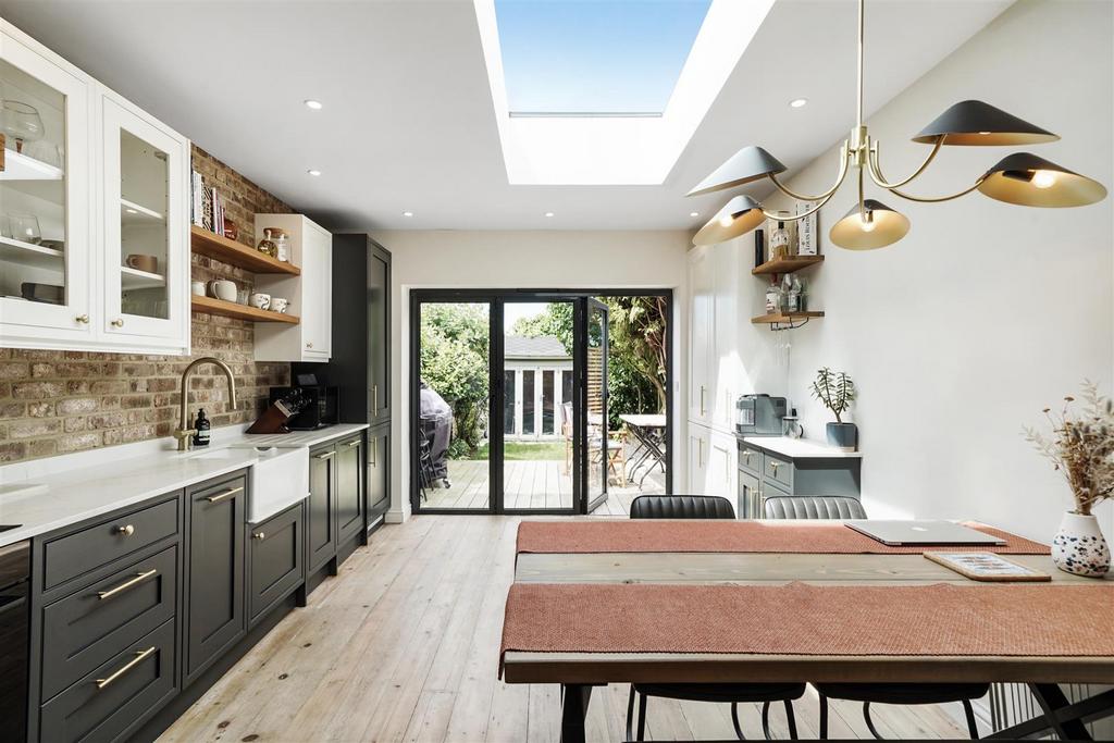 8 Nelson Road - 8 Llny FKGj2nj ARzrrg DE.jpg