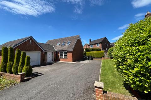 4 bedroom detached bungalow for sale, Cleves Court, Willington, Crook