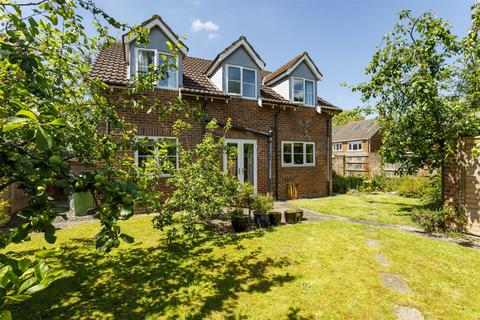 4 bedroom detached house for sale, Aldersyde, Dringhouses, York YO24 1QP