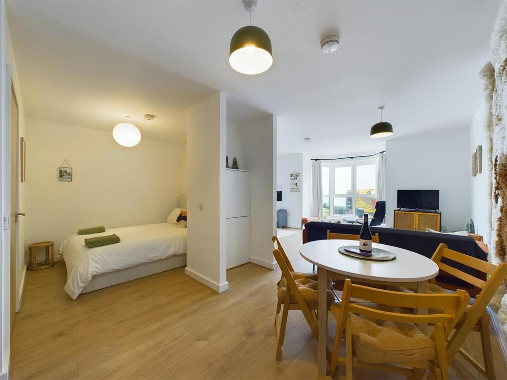 Full apartment