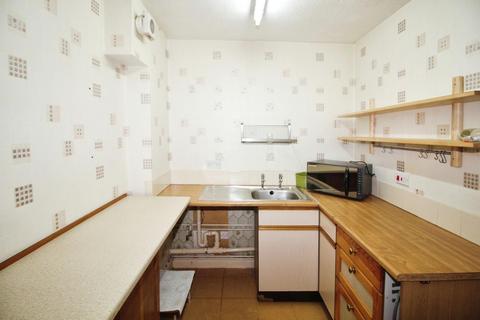 2 Chapel Fold, Armley, Leeds, LS12 1UU