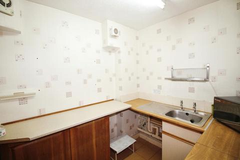 2 Chapel Fold, Armley, Leeds, LS12 1UU
