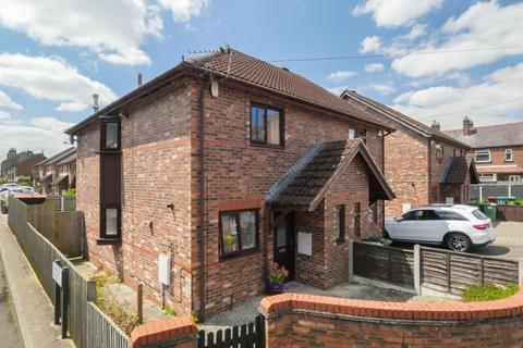 3 bedroom semi-detached house for sale, Grosmont Road, Leeds