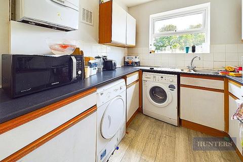 3 bedroom terraced house to rent, Broadlands Road, Southampton