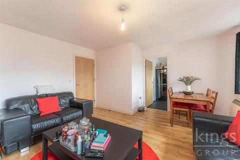 118 Melling Drive, Enfield, EN1 4UZ