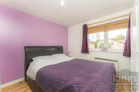 118 Melling Drive, Enfield, EN1 4UZ
