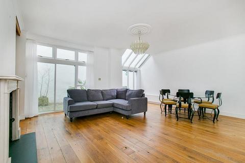 2 bedroom flat to rent, Cornwall Gardens, London, SW7