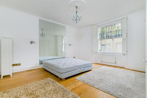 2 bedroom flat to rent, Cornwall Gardens, London, SW7