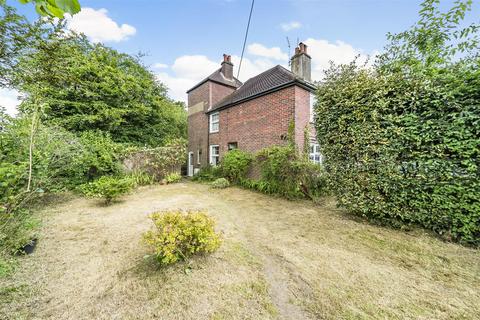 2 bedroom semi-detached house for sale, Tower Close, Liphook