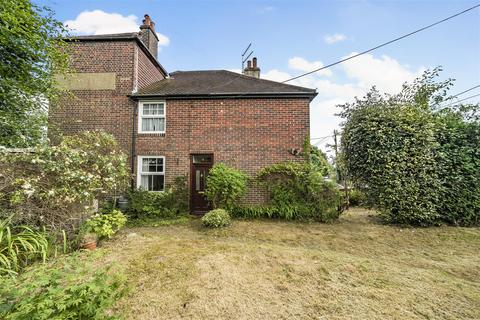 2 bedroom semi-detached house for sale, Tower Close, Liphook