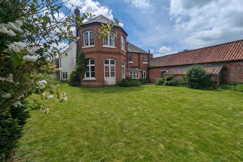 10 bedroom detached house for sale, Crab Lane, North Muskham