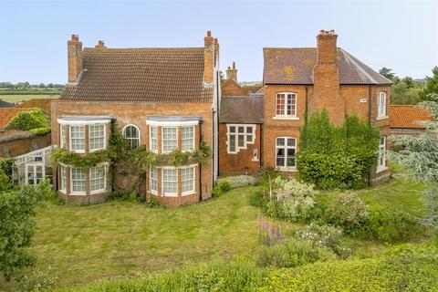 undefined, Crab Lane, North Muskham