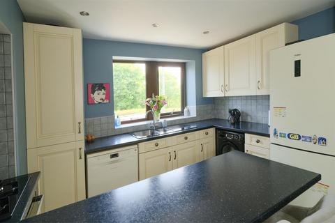 4 bedroom house for sale, Wells Green Gardens, Holmfirth HD9