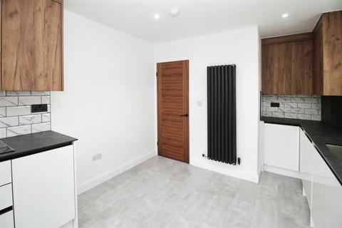 2 Spring Hill, Shipley, BD18 1ND