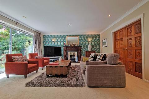4 bedroom detached house for sale, Lowbrook Lane, Tidbury Green, Solihull