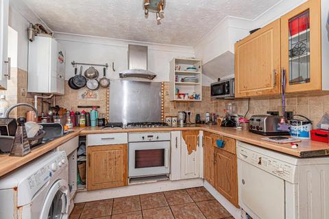 3 bedroom end of terrace house for sale, South View Gardens, Leighton Buzzard