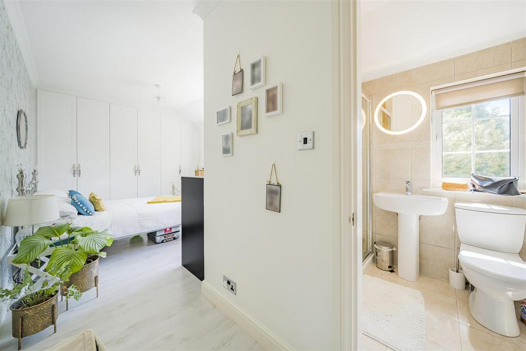 Bedroom 1/ensuite