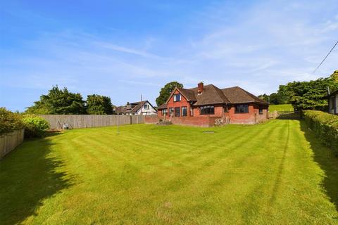 5 bedroom detached bungalow for sale, Bryn Rhedyn, Llansantffraid, Near Oswestry