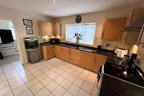 4 bedroom detached bungalow for sale, The Abbes Walk, Burghwallis