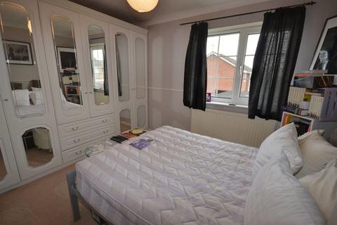 2 bedroom townhouse to rent, MILL HILL ROAD, GOOLE