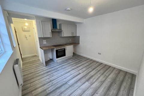 1 bedroom apartment to rent, Finkle Street, Selby, North Yorkshire, YO8