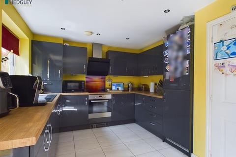 3 bedroom detached house for sale, Rosthwaite Drive, Skelton-In-Cleveland