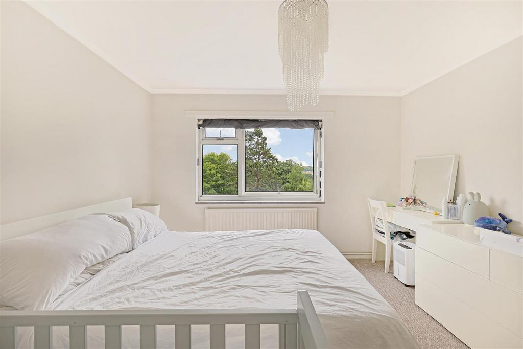 Bedroom 3.jpg