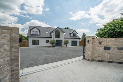 undefined, Broomhills Chase, Little Burstead, Billericay