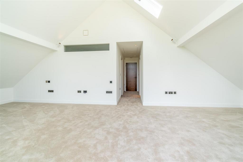 Principle Bedroom Suite
