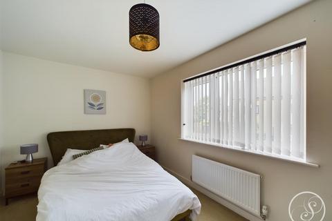 3 bedroom terraced house for sale, Laburnum Gardens, Seacroft, Leeds