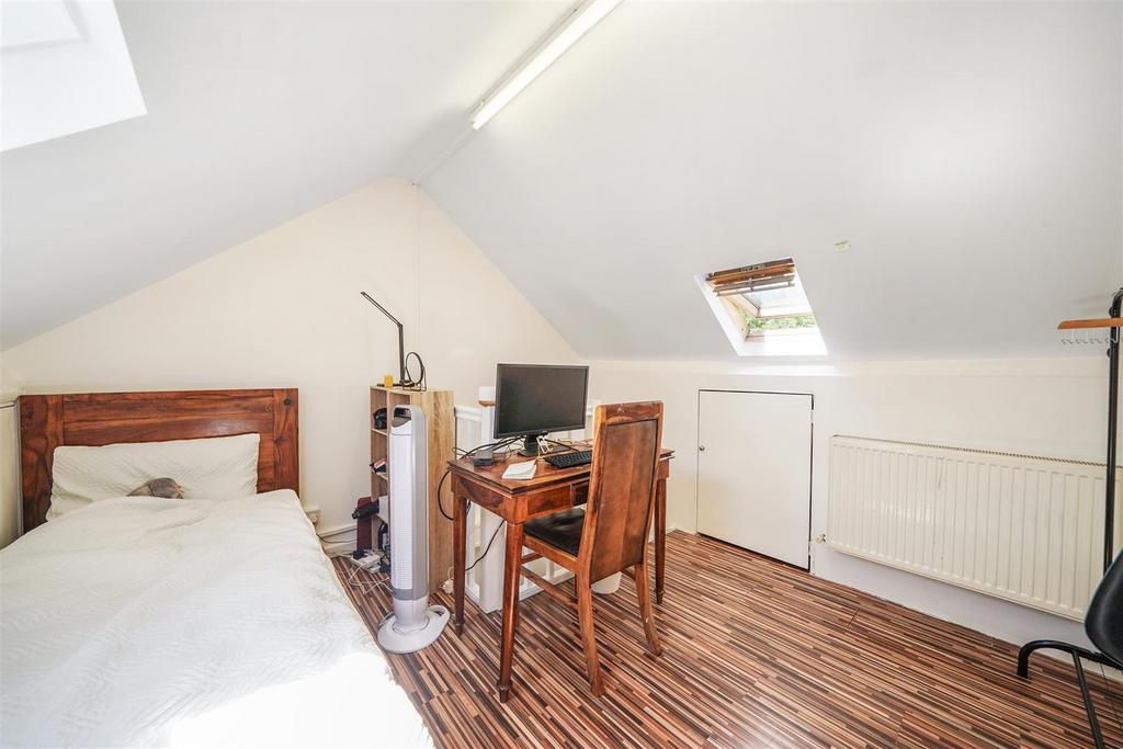 39 Greenford Road - 1dm G2 Da ZQM7l Yzqgsolf.jpg