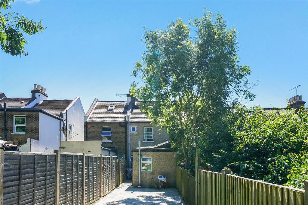 39 Greenford Road - l ZFs GNl8i IEf YSqc Qt Y4.jpg