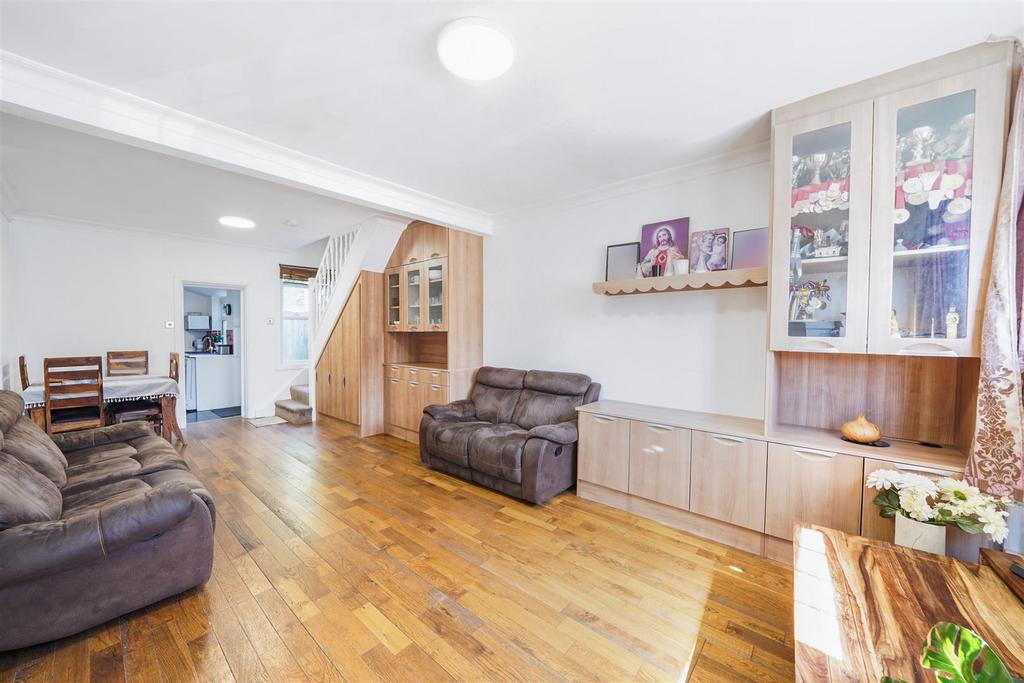 39 Greenford Road - Rdw QXgp TO2 Pb Ng Kqnh C3.jpg