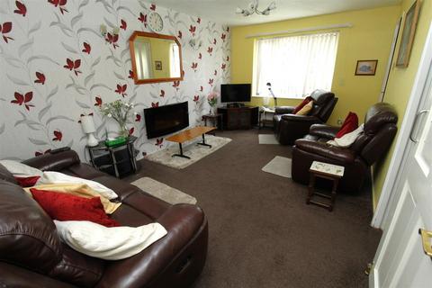 14 Castleton Drive, Bootle, L30 7QB