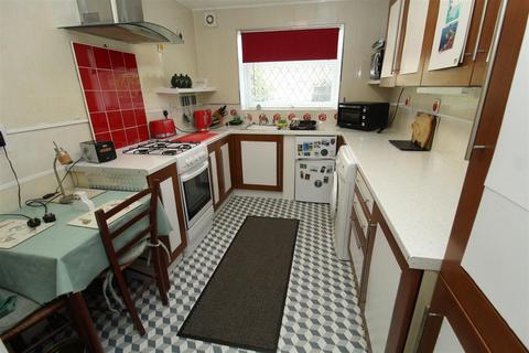 14 Castleton Drive, Bootle, L30 7QB