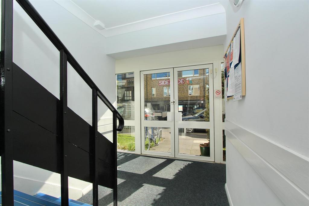 Arbor Court, N16