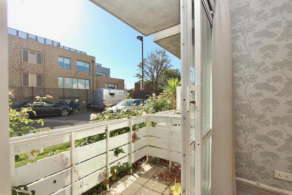 Arbor Court, N16