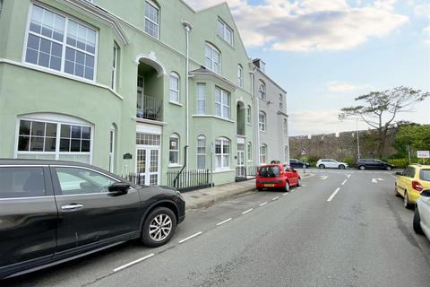 Tenby - 3 bedroom apartment for sale