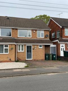 4 bedroom house to rent, Haynestone Road, Coventry